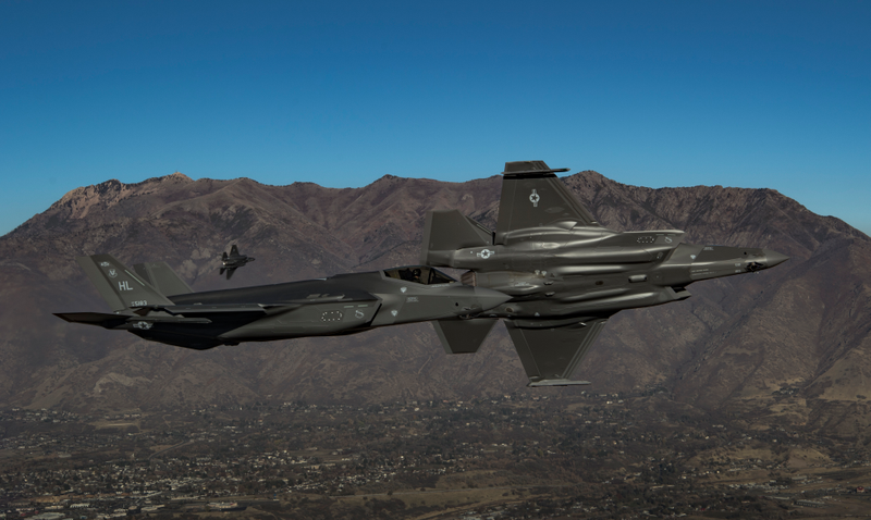 Illustration for article titled 35 for F35